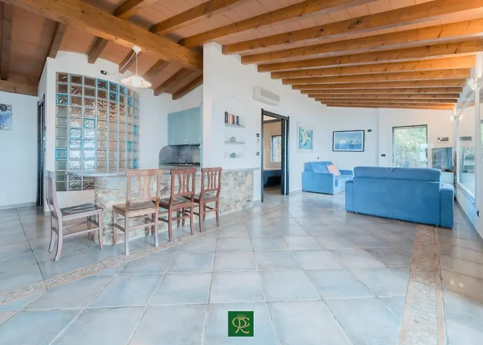 Erste * كابوليفيري