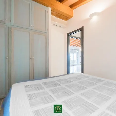 ヴィラ Erste カポリーヴェリ